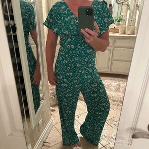 Be by Chetta B jumper pants outfit